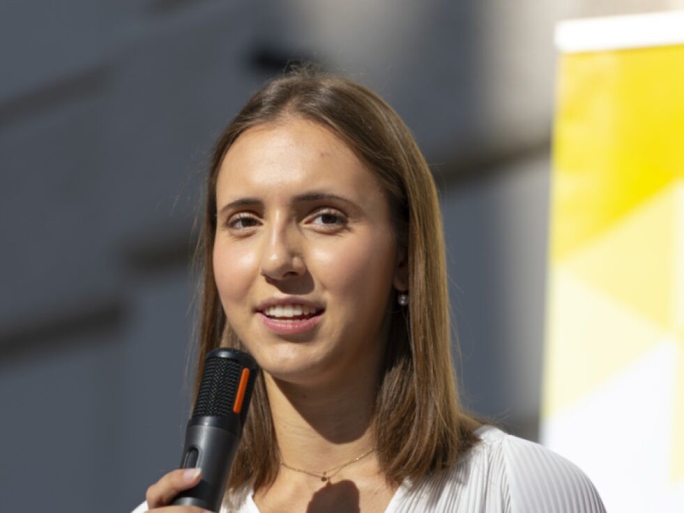 Hannah Scheidl nova predsednica Zveze dijakov in se zavzema za poenotenje mature