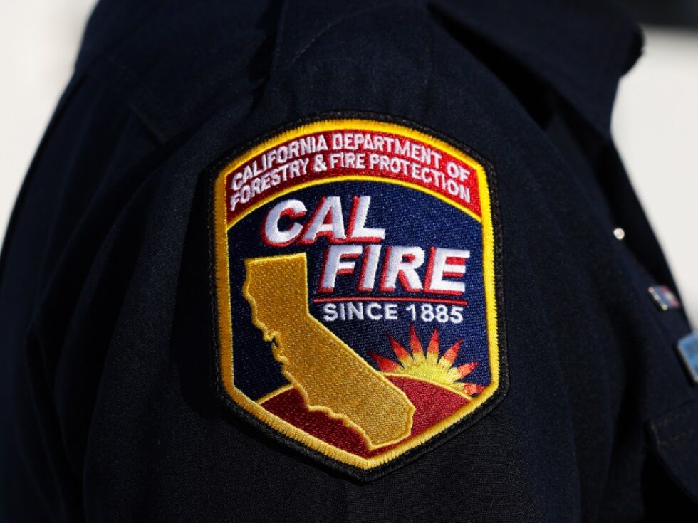 Hunderte Menschen fliehen vor Waldbrand in Kalifornien