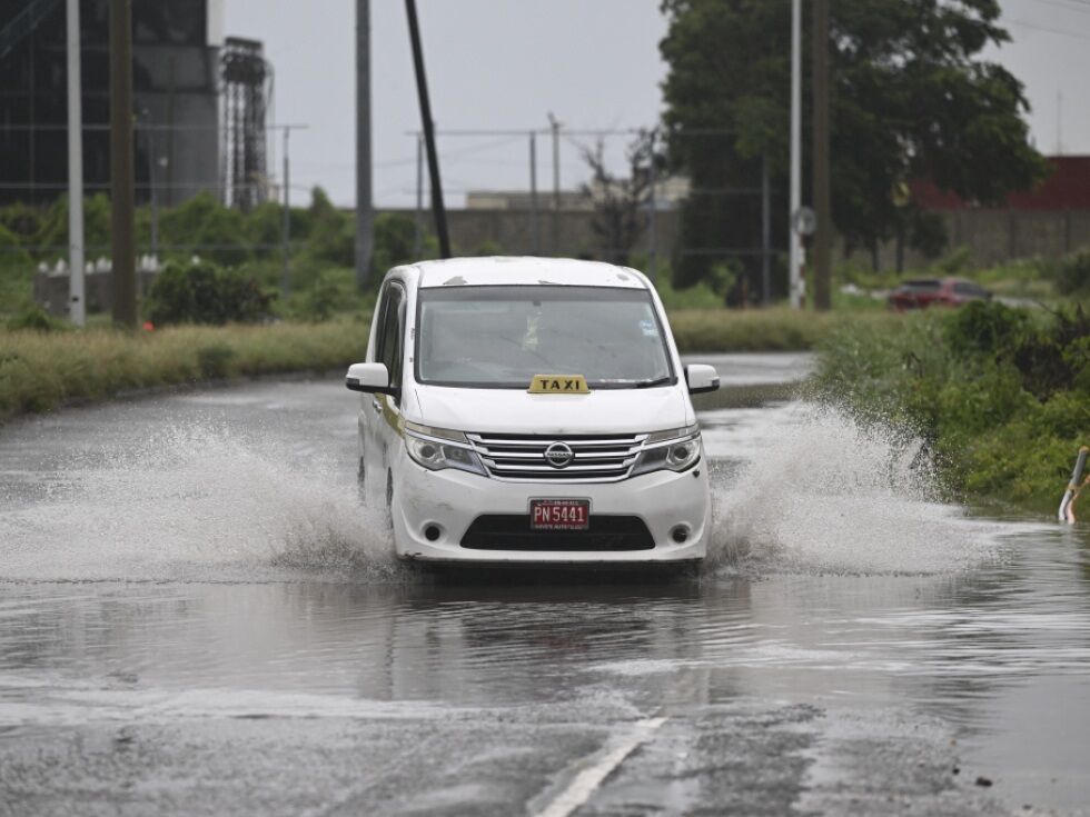 Hurrikan "Melissa" gewinnt an Stärke