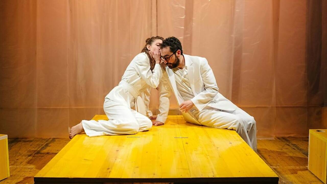 Diana Kashlan und Johnny Mhanna in "Gott ist nicht schüchtern"  Diana Kashlan und Johnny Mhanna in 'Gott ist nicht schüchtern'