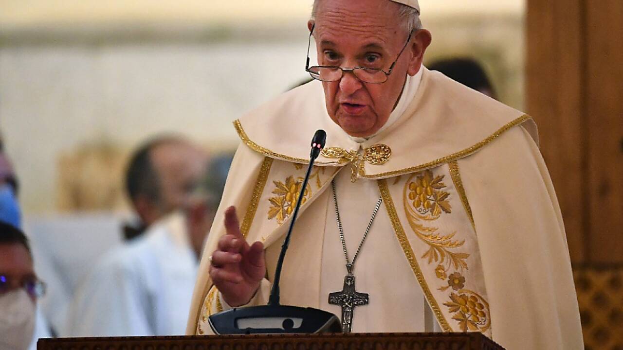 Franziskus feierte Messe nach Ostkirchen-Ritus in Bagdad 