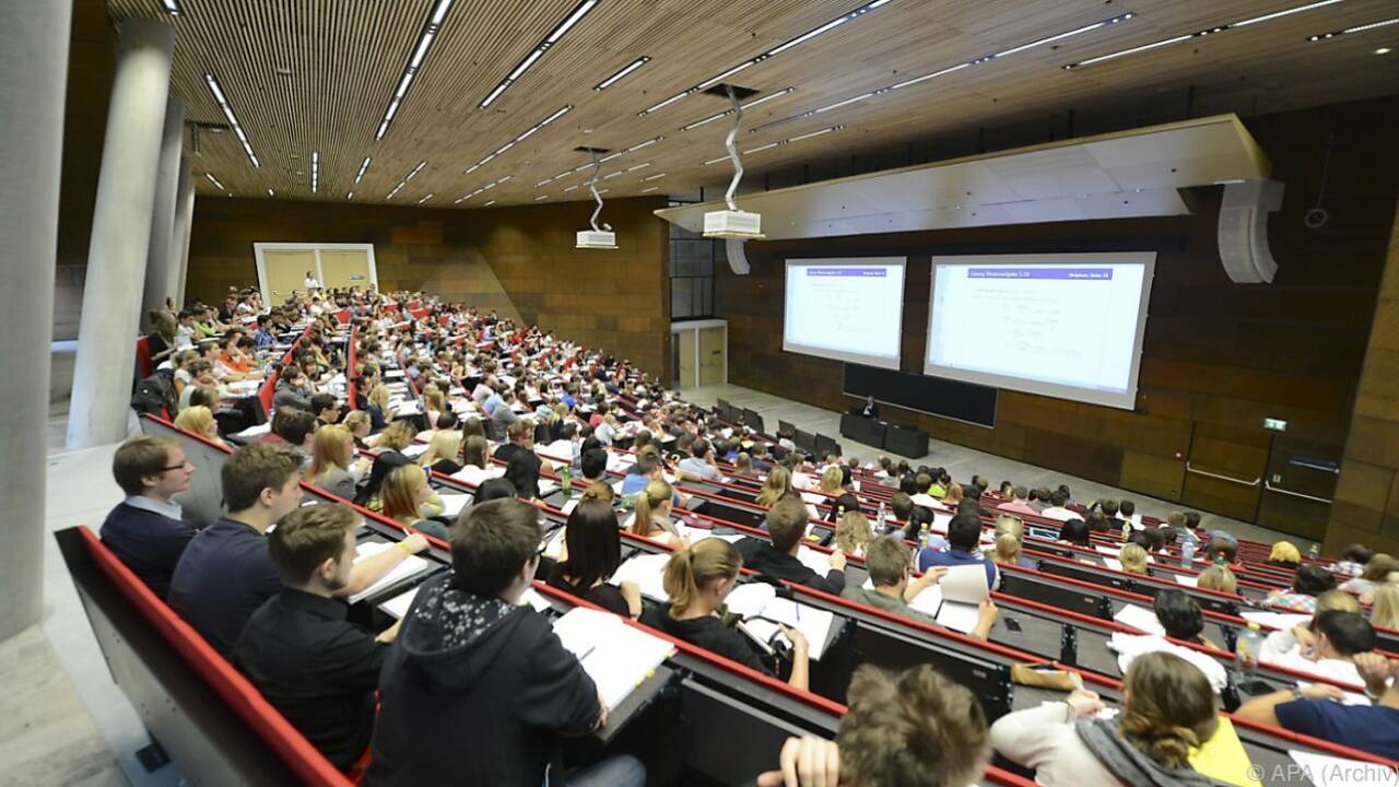 Der ewige Student