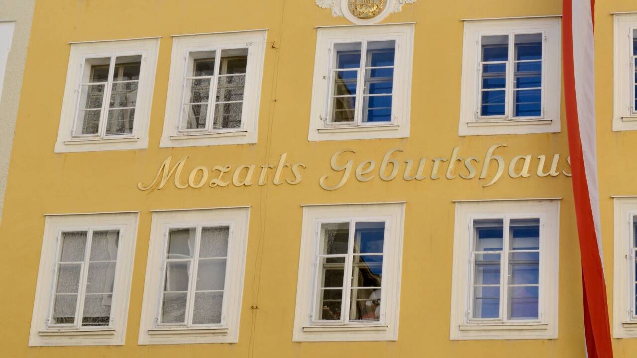 Genie mit Maske: Aber man ist ohnehin allein daheim bei Mozart. 