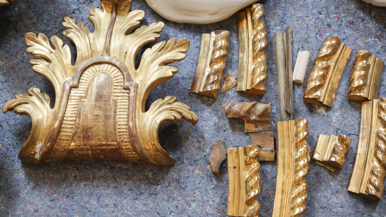 Das Gemälde des Seitenaltars im Sacellum: Gottvater holt Florian zu sich. Spuren einer Signatur deuten auf den Maler Jacob Zanusi hin. 