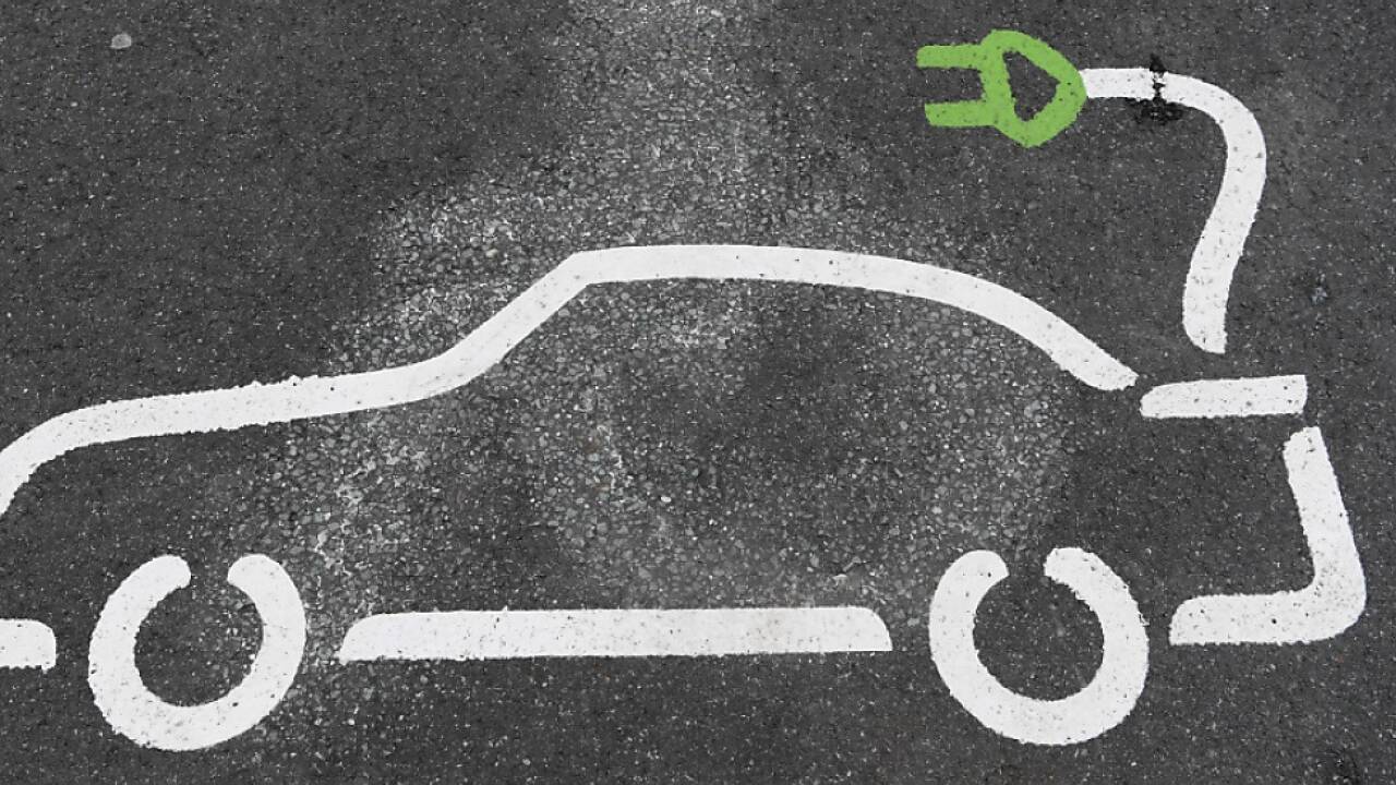 E-Autos: Strom-Ladetarife zu intransparent E-Autos: Strom-Ladetarife zu intransparent