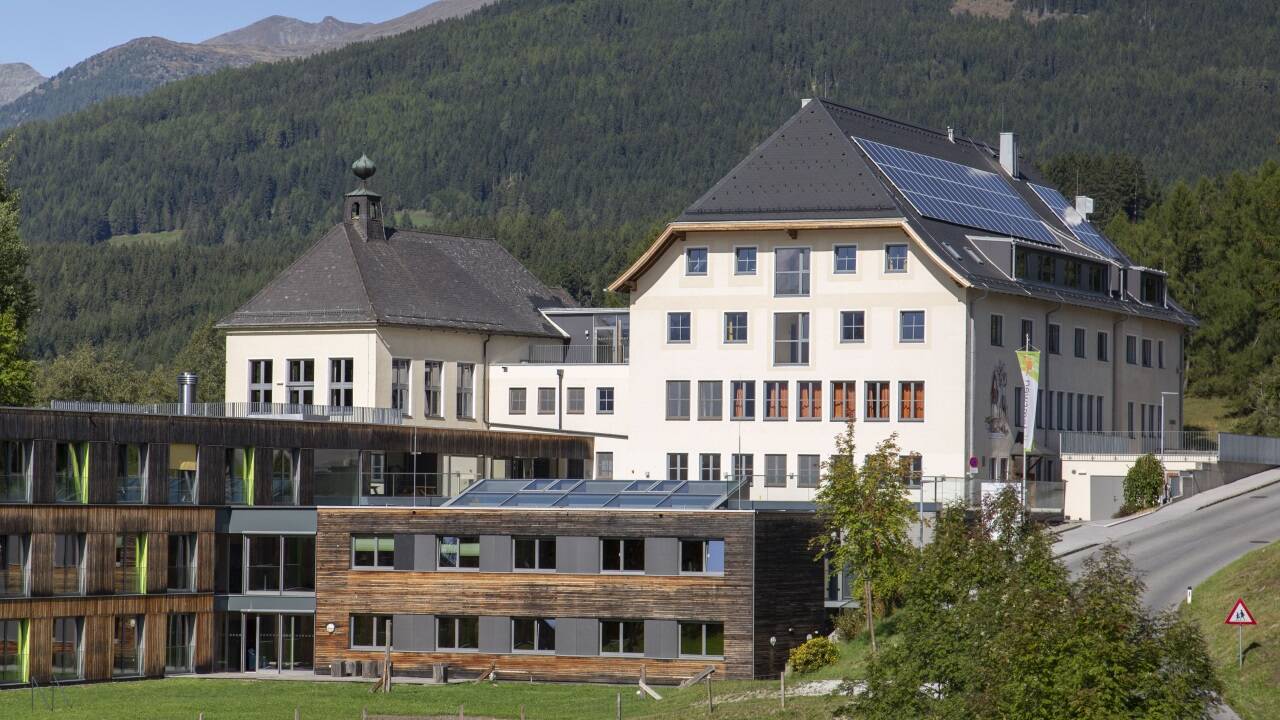 Die Landwirtschaftsschule mit Internatsgebäude in Tamsweg    Die Landwirtschaftsschule mit Internatsgebäude in Tamsweg