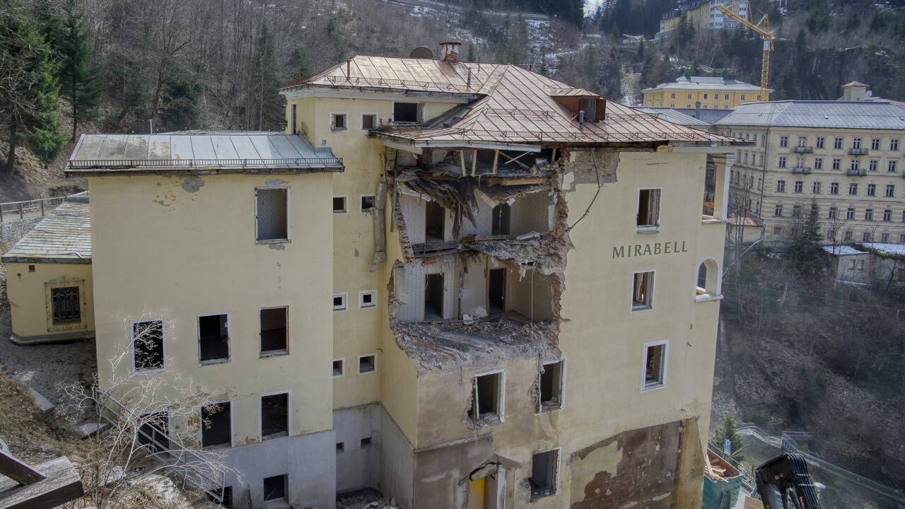Das Hotel Mirabell in Bad Gastein wird bis auf die denkmalgeschützten Teile abgetragen.  