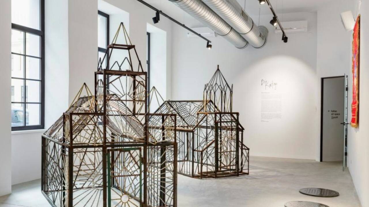 Ausstellung 'Daniel Rycharski: Die Käfige' im Kahan Art Space 