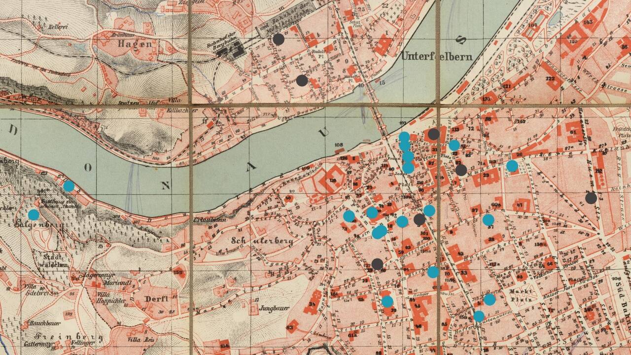 Stadtplan Linz, 1909, mit Lebensstationen, Wohn- und Aufenthaltsorten der Familie Hitler. 