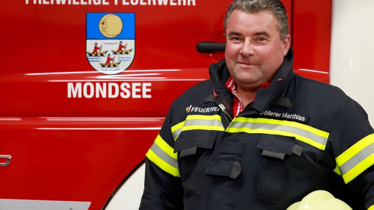Der Mondseer Feuerwehrkommandant Matthias Döllerer fand die stark unterkühlte Frau.  