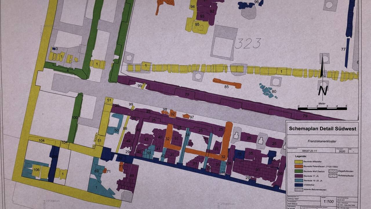 Plan mit zeitlicher Zuordnung von Bauteilen.   Plan mit zeitlicher Zuordnung von Bauteilen.