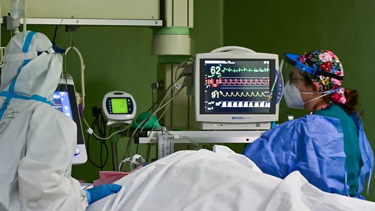 Gesundheitspersonal wehrt sich gegen "Impfzwang"  Gesundheitspersonal wehrt sich gegen 'Impfzwang'