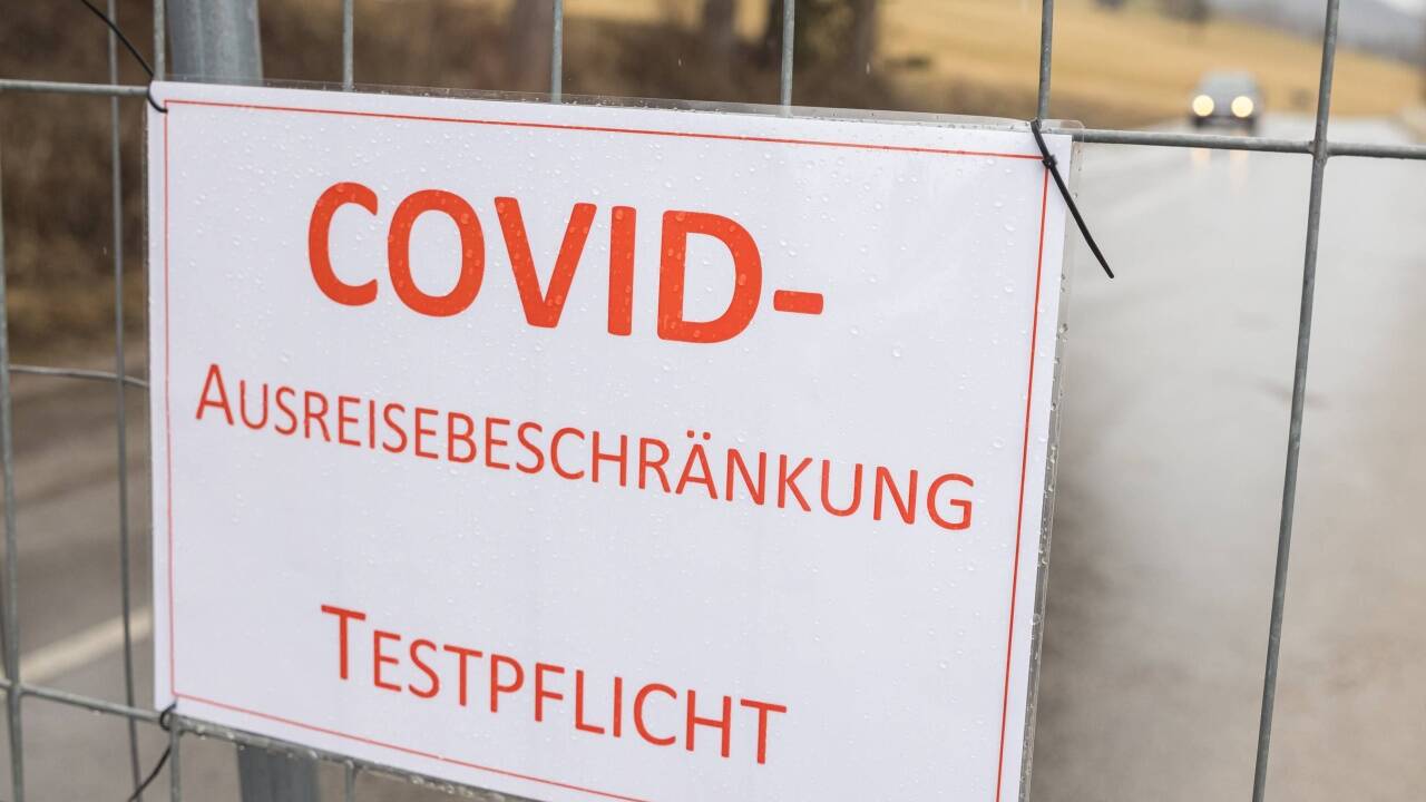 Bis 2. Mai wird es für Straßwalchen und für das Großarltal Ausfahrtsbeschränkungen mit verpflichtenden Tests geben.  
