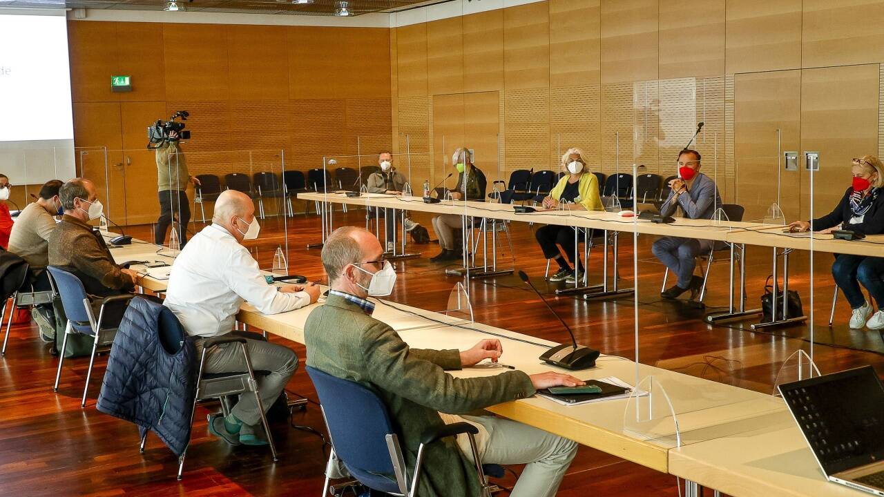 Am Donnerstag tagte die Hauptwahlbehörde, um über die Zulässigkeit des Bürgerbegehrens zu entscheiden. Zum zweiten Mal wurde die Sache vertagt.  