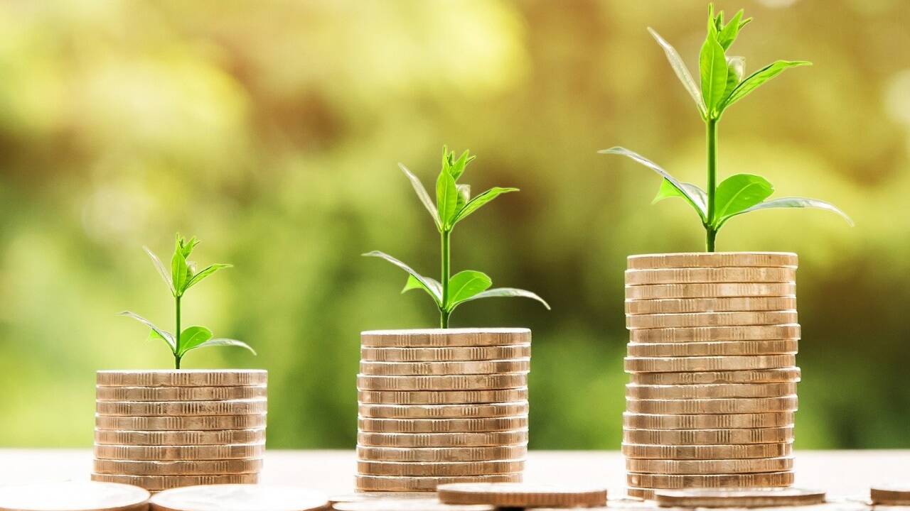 Macht uns mehr Geld wirklich glücklicher? Darüber sprechen Christian Resch und Thomas Hödlmoser in der ersten Folge des neuen SN-Podcasts „Glücksmomente“.  