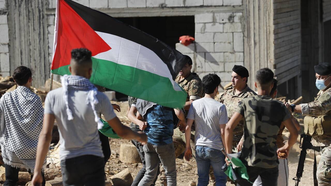 Demonstranten an der libanesischen Grenze zu Israel. Demonstranten an der libanesischen Grenze zu Israel.