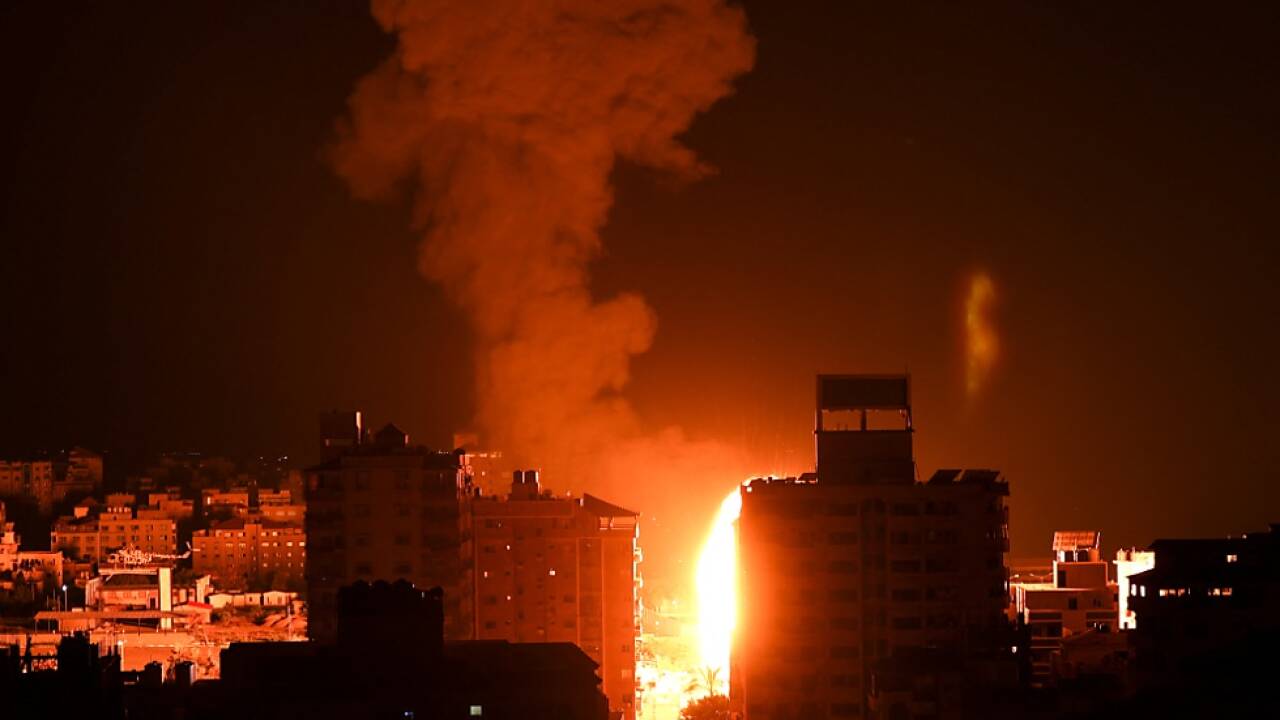 Die israelische Luftwaffe flog erneut zahlreiche Angriffe 