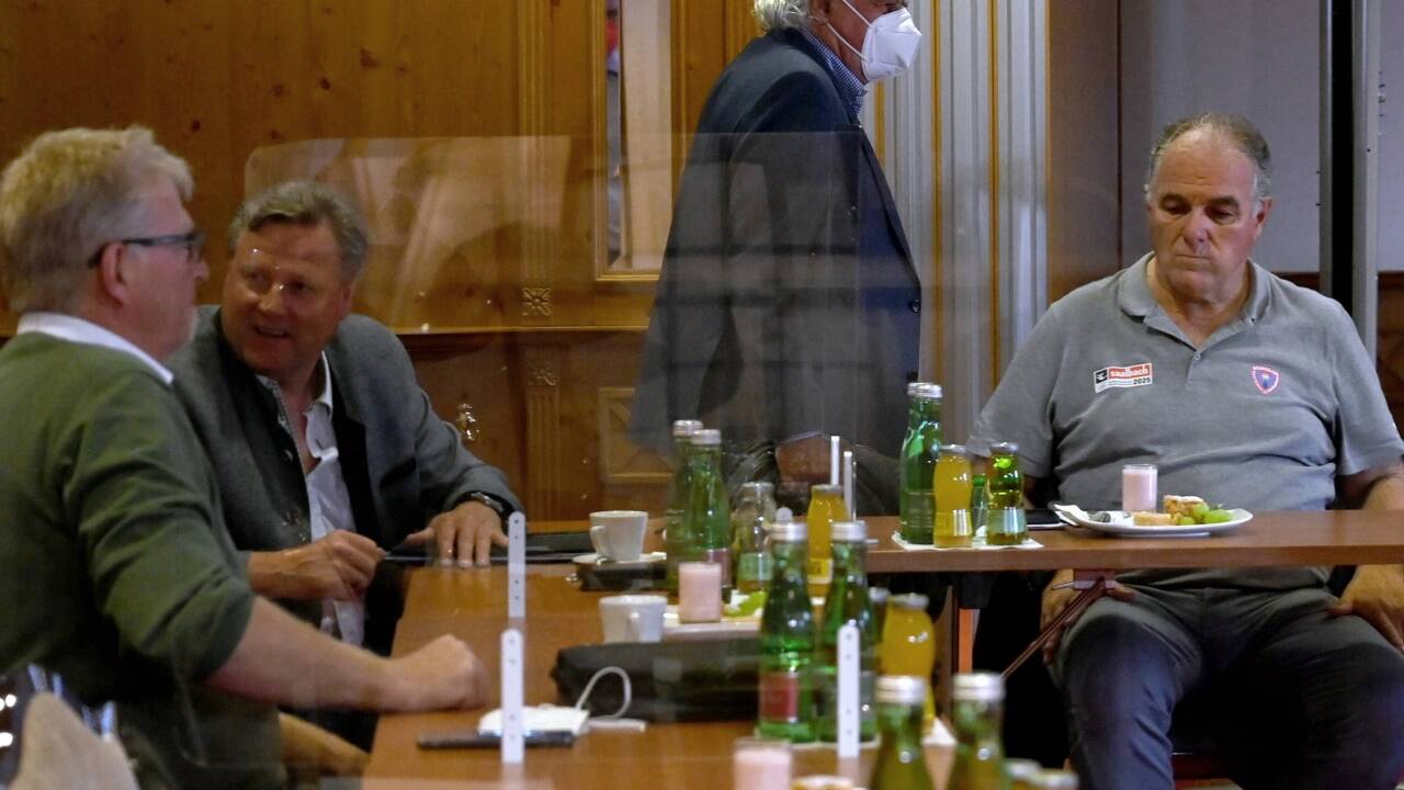  Blick in den Sitzungsraum. Die Landespräsidenten Walter Hlebayna (Vorarlberg), Bernhard Zauner (Oberösterreich), Hermann Gruber (Wien), Bartl Gensbichler (Salzburg). 