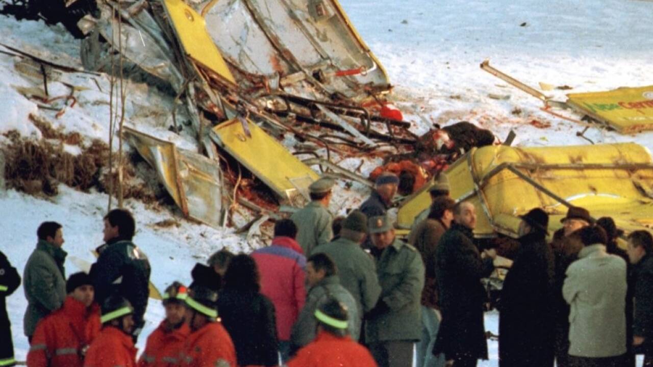 Am 3. Februar 1988 kamen 20 Gondelinsassen bei einem Seilbahnunglück ums Leben.  