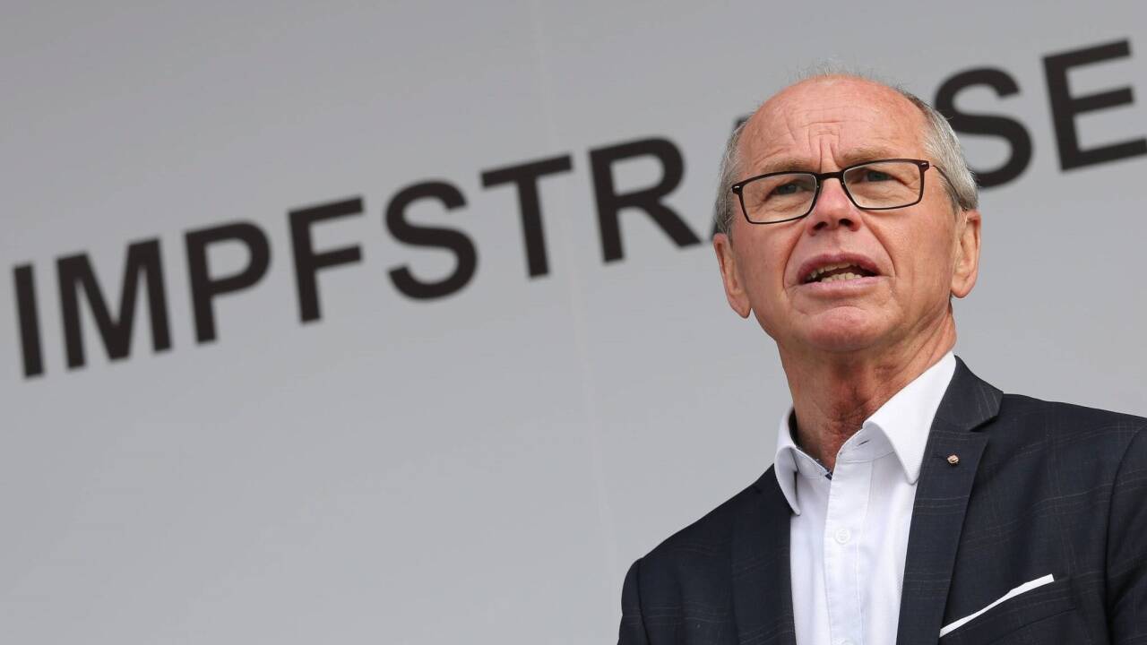 Salzburgs Gesundheitsreferent LH-Stv. Christian Stöckl (ÖVP): „All jene, die sich bis jetzt vorgemerkt haben, werden bis Ende Juni ihre erste Dosis erhalten haben.“ 