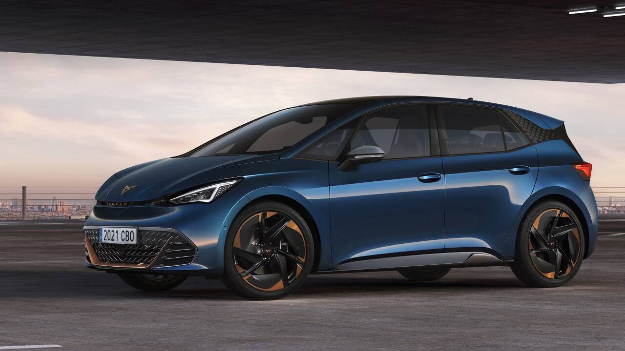 Der Cupra Born ist vorn 15 und hinten 20 Millimeter flacher als der VW ID.3. 