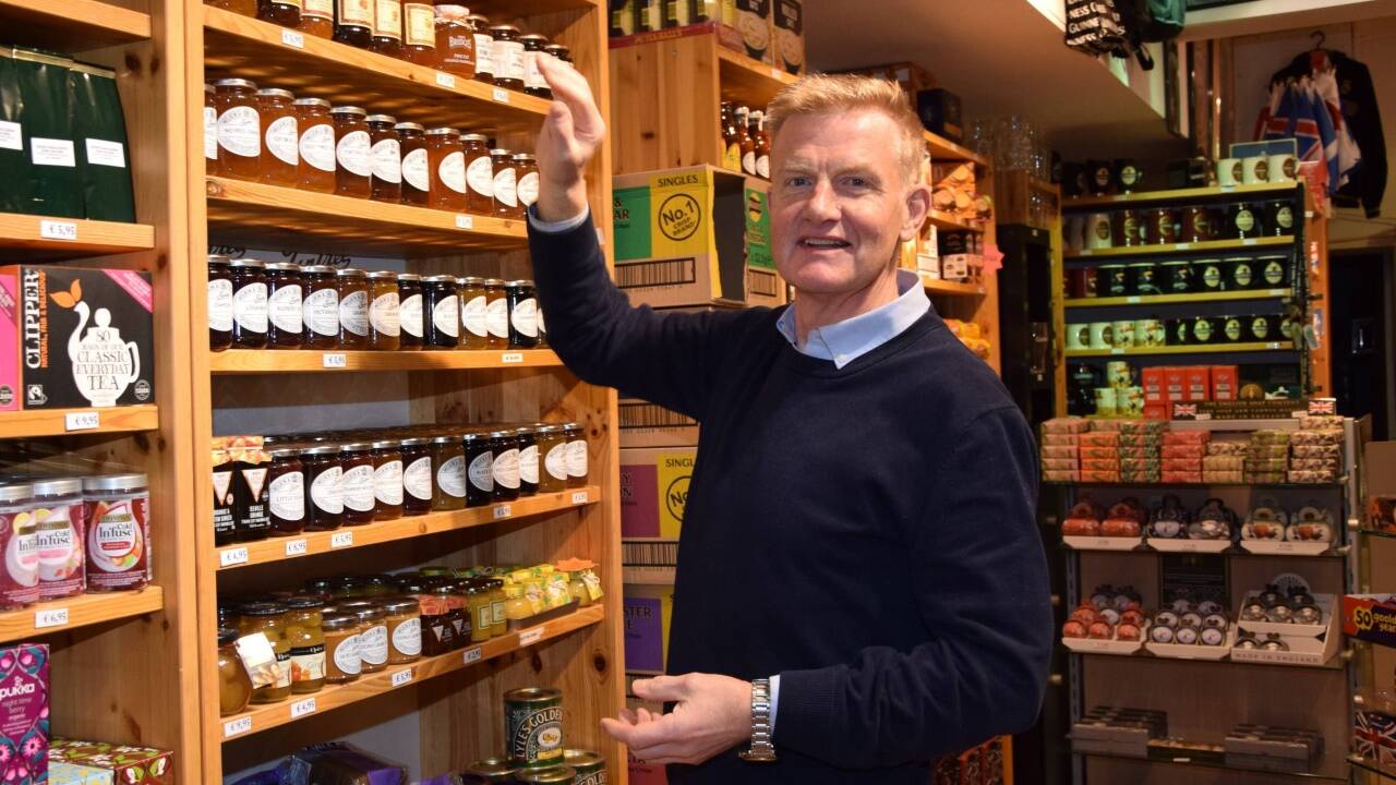 Marmite, HP-Sauce und sogar Haggis gibt es im English Shop. 