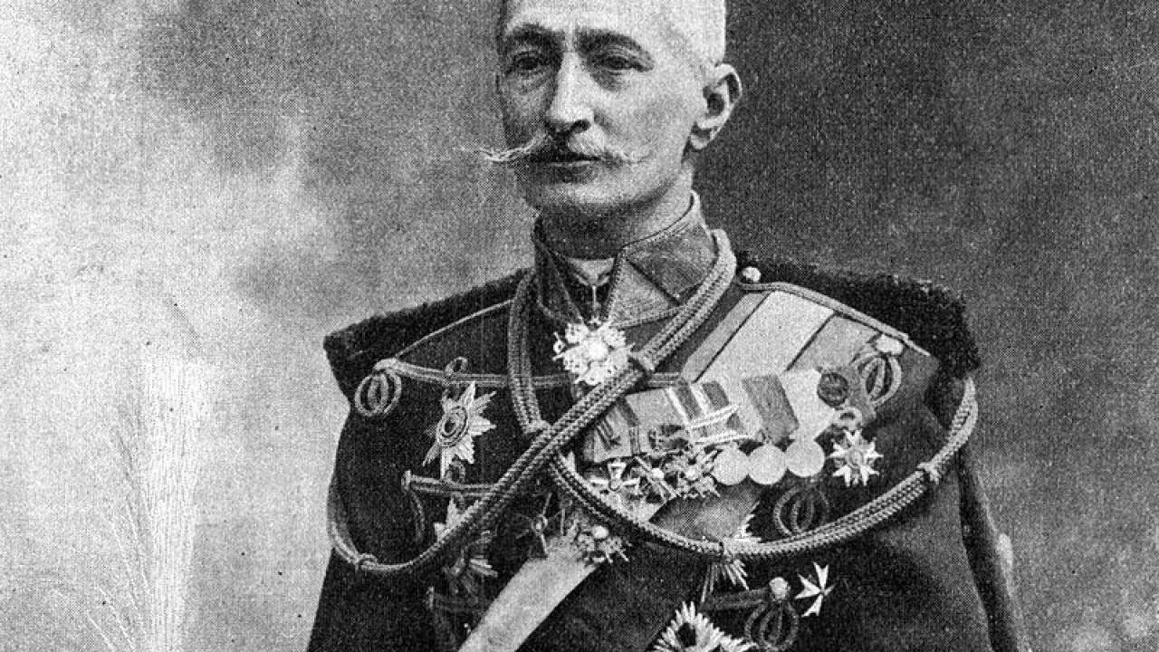 1916: Russische Truppen unter General Brussilow durchbrechen die Front der Mittelmächte am Dnjestr, bis zum 12. Juni geraten 200.000 Österreicher in russische Gefangenschaft. 1916: Russische Truppen unter General Brussilow durchbrechen die Front der Mittelmächte am Dnjestr, bis zum 12. Juni geraten 200.000 Österreicher in russische Gefangenschaft.