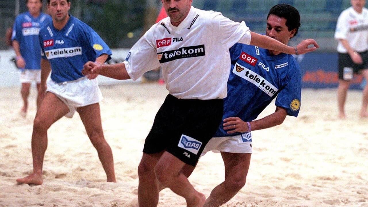 Letzte Erfolge gegen Italien datieren vom Beachsoccer mit Schneckerl Prohaska.  