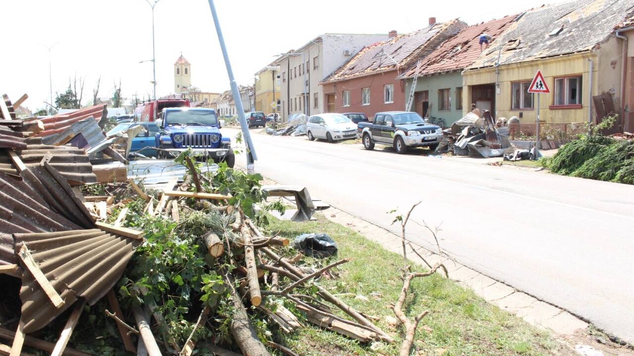 Bilder der Verwüstung im Dorf Moravská Nová Ves in Südmähren. 