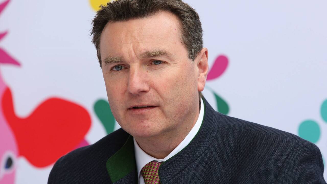 Andreas Gasteiger, Geschäftsführer der SalzburgMilch hofft, dass es in der nächsten Woche gelingt, mehr Licht ins Dunkel zu bringen. Andreas Gasteiger, Geschäftsführer der SalzburgMilch hofft, dass es in der nächsten Woche gelingt, mehr Licht ins Dunkel zu bringen.