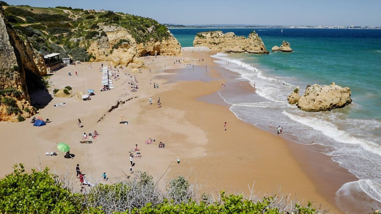 Die Strände an der Algarve lichten sich. Viele Urlauber packten ihre Koffer und reisten ab. 