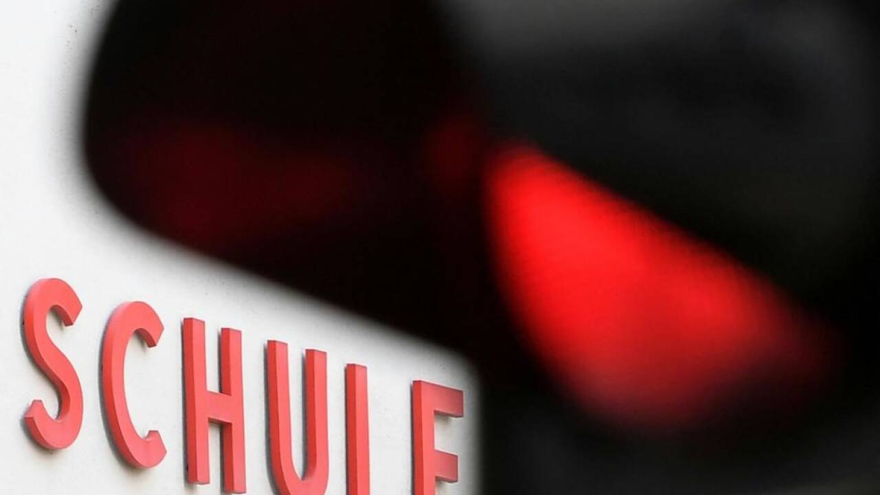 Schulschließungen vor allem für benachteiligte Schüler Problem  Schulschließungen vor allem für benachteiligte Schüler Problem