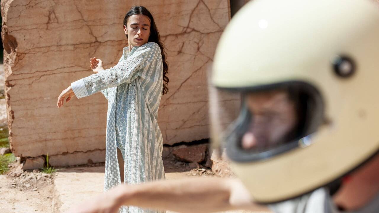 Szene aus „Thetis“ von Hubert Lepka: Eftychia Stefanou und Simone Benini Szene aus „Thetis“ von Hubert Lepka: Eftychia Stefanou und Simone Benini