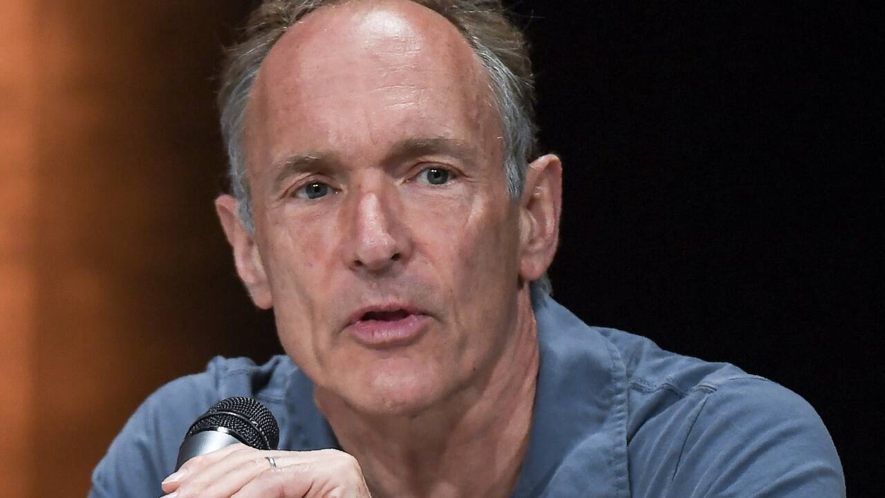 Internetvater Tim Berners-Lee schrieb den Code. 