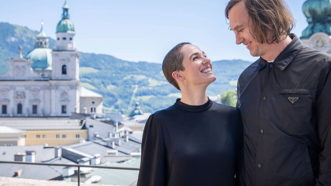 Verena Altenberger und Lars Eidinger – Buhlschaft und Jedermann in einer ganz neuen Inszenierung 