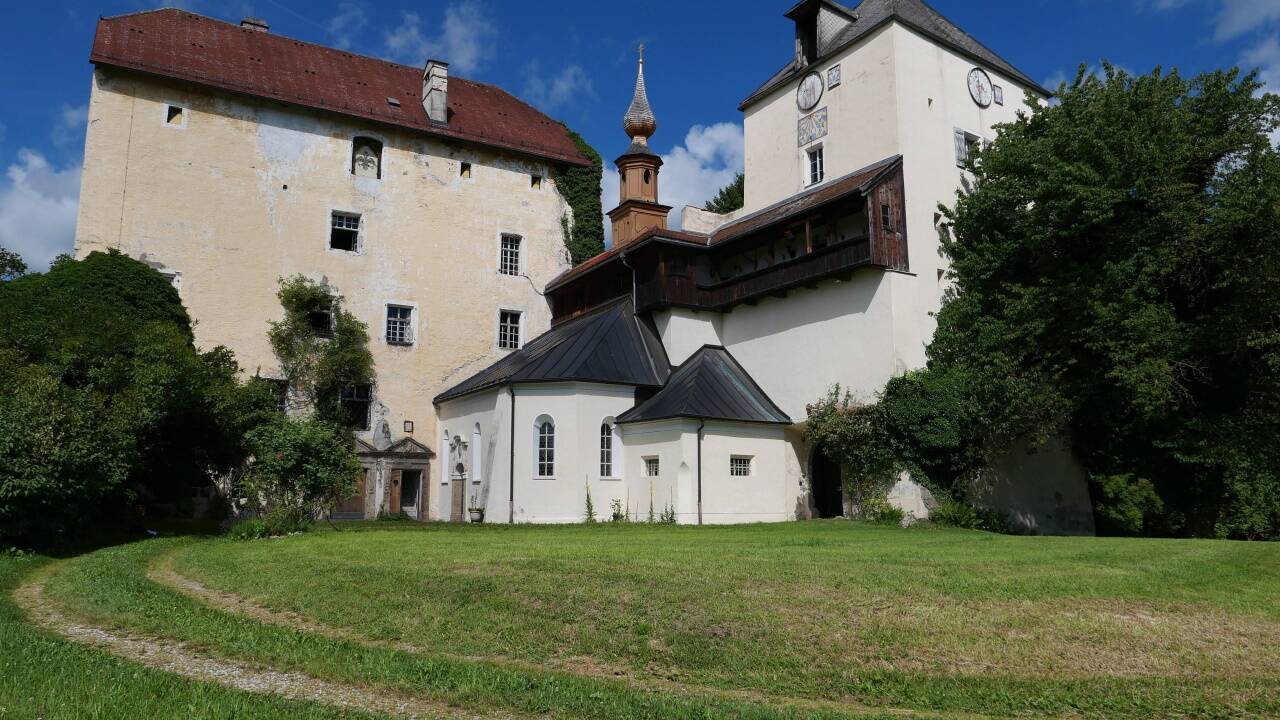 Schloss Triebenbach bei Laufen.  