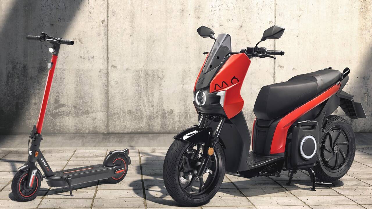 Der neue Elektroscooter für die 125er-Klasse (r.) ergänzt seit diesem Frühjahr auch in Österreich die Produktpalette der Marke MÓ. Der E-Kickscooter bleibt natürlich im Programm. 