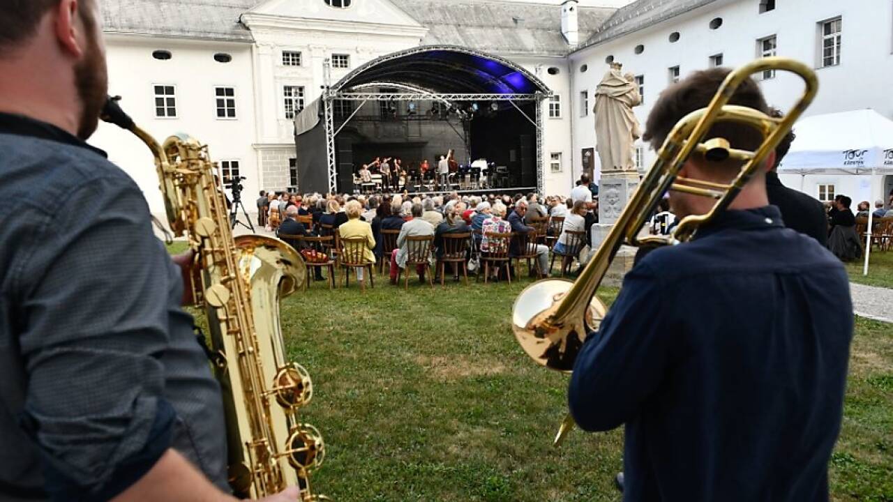 Auftakt mit Christian Muthspiels 'Orjazztra Vienna' 