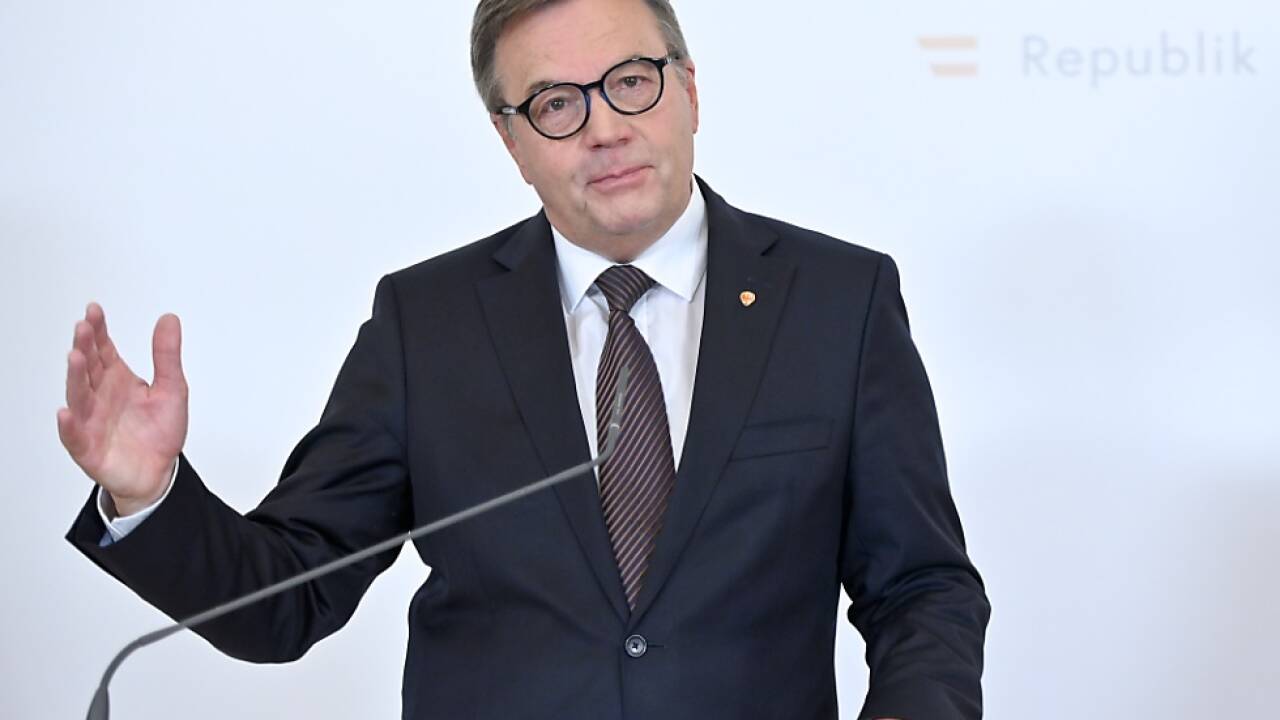 Platter wirbt für Impfung 