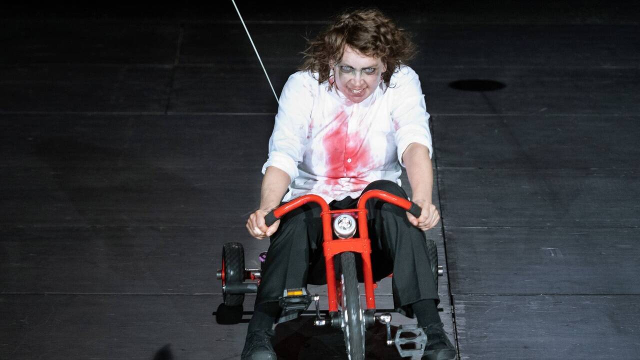 Lina Beckmann spielt Richard III.  