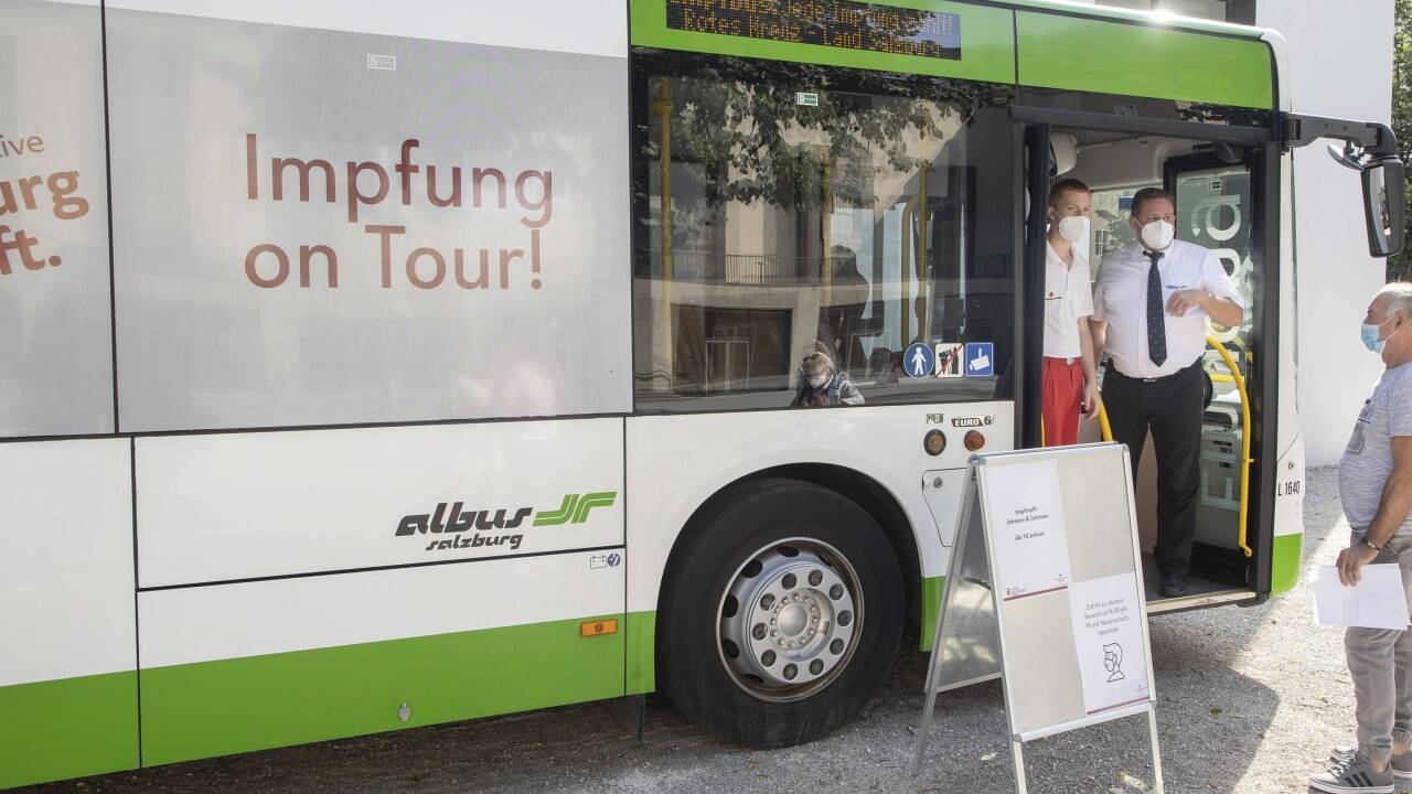 Der Impfbus tourt durch Salzburg. 