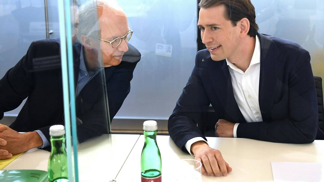 Kanzler Sebastian Kurz und sein Anwalt Werner Suppan im U-Ausschuss. 