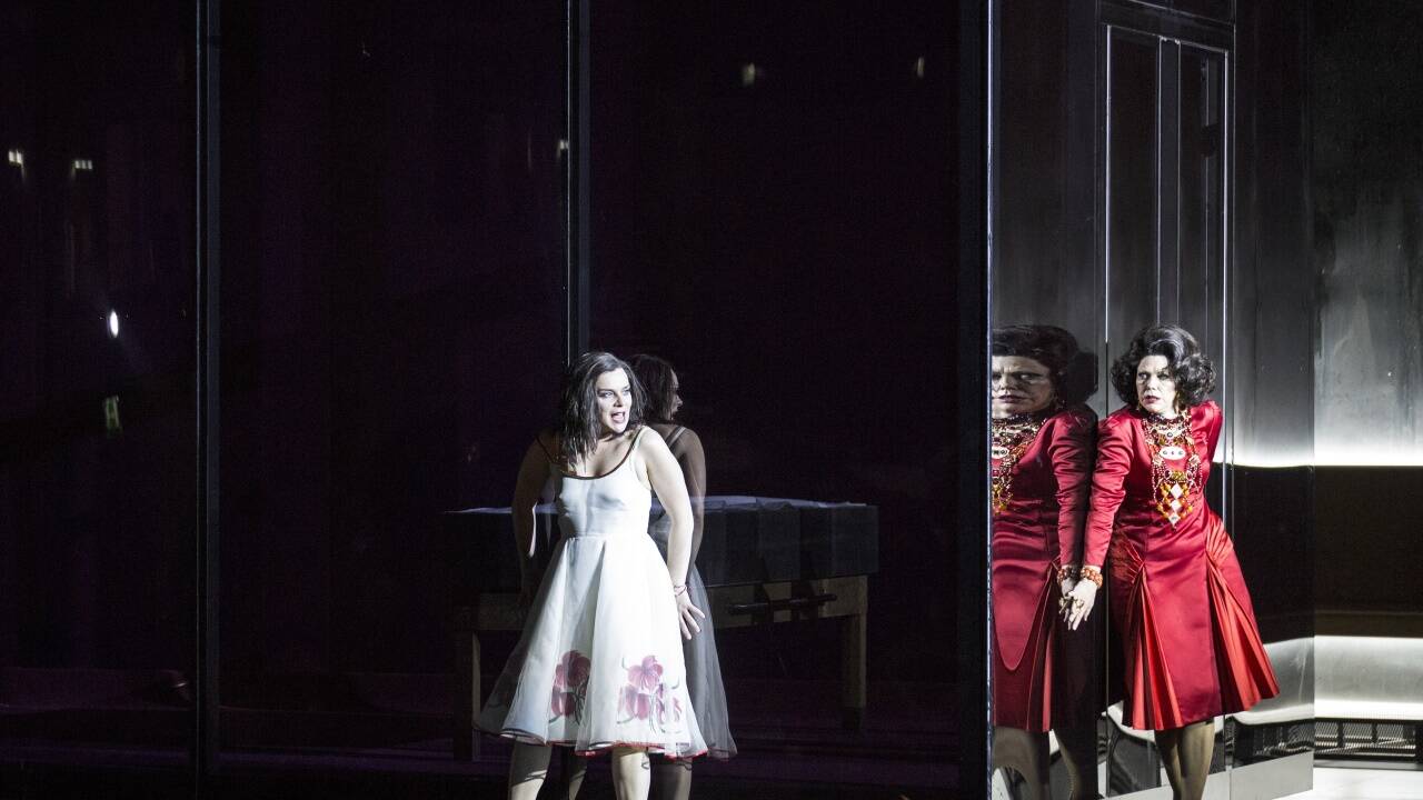 „Elektra“ mit Auörinė Stundytė in der Titelrolle und Tanja Ariane Baumgartner als Klytämnestra ist heuer erneut zu hören. „Elektra“ mit Auörinė Stundytė in der Titelrolle und Tanja Ariane Baumgartner als Klytämnestra ist heuer erneut zu hören.