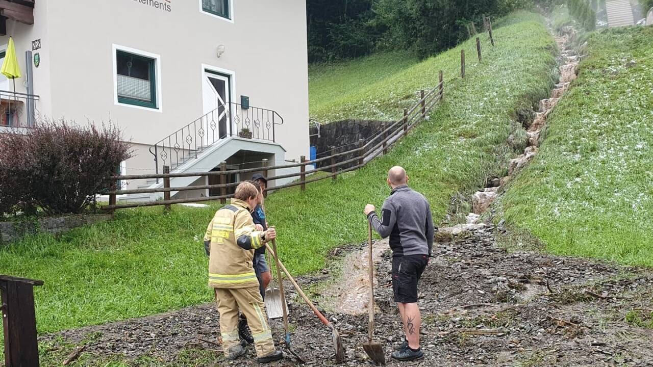 Ein Hagelsturm zog über den Pinzgau.  