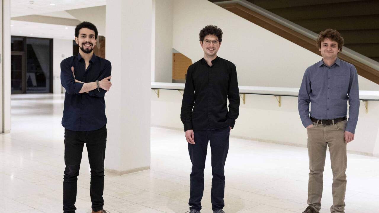 Die drei Finalisten beim Young Conductors Award: Luis Toro Araya, Jonas Ehrler und der Sieger Joel Sandelson. 