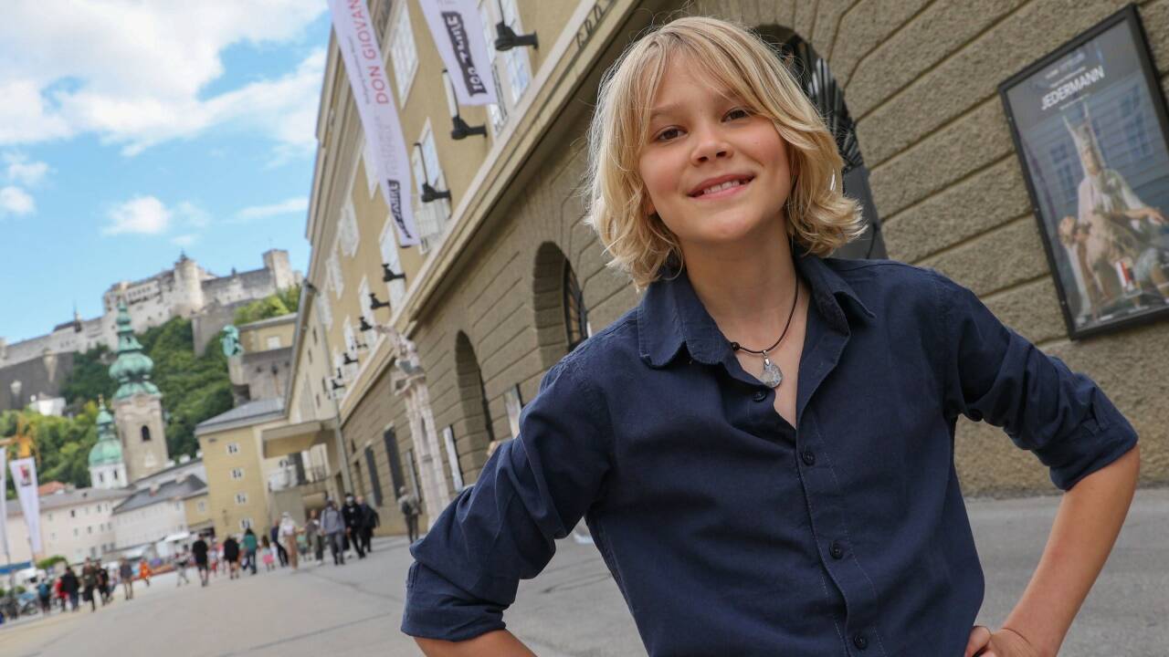 Daniel Fussek tritt in der Festspieloper mit Anna Netrebko als Solist auf. Premiere ist am 21. August im Großen Festspielhaus. Daniel Fussek tritt in der Festspieloper mit Anna Netrebko als Solist auf. Premiere ist am 21. August im Großen Festspielhaus.