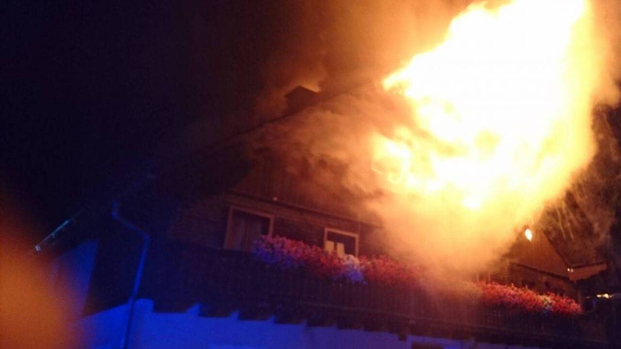 Das Objekt im Ortsteil Lintsching stand in der Nacht auf Sonntag in Brand.  