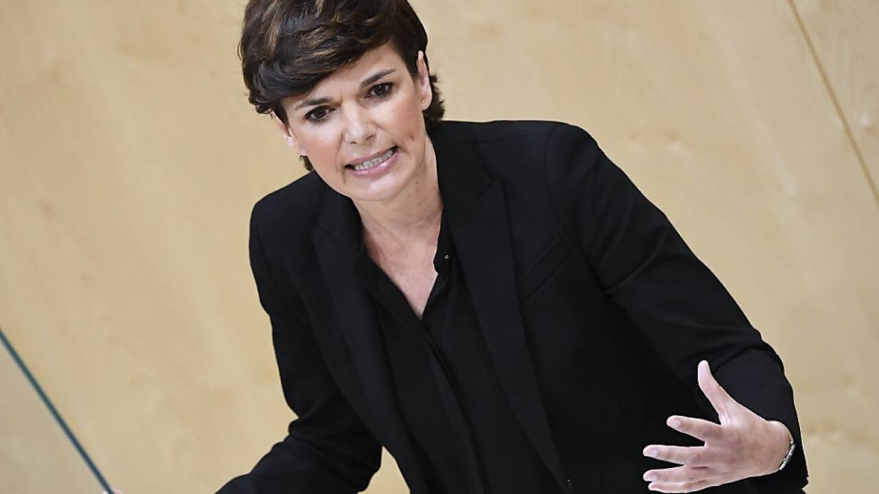 Die SPÖ fordert von der Regierung Engagement in der Afghanistan-Krise 