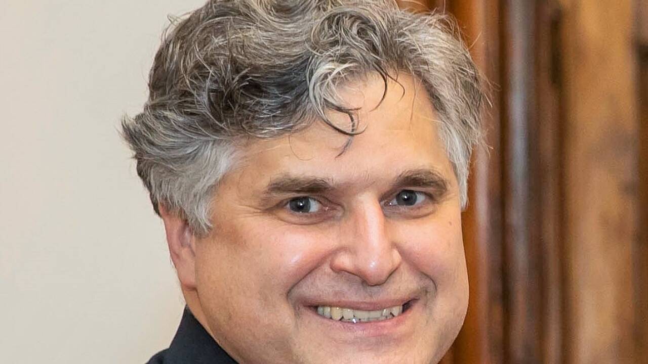 Stadtamtsdirektor Erich Angerer wehrt sich massiv gegen die Vorwürfe: „Eine nationalsozialistische oder faschistische Gesinnung ist nicht Teil meines Weltbildes.“ 