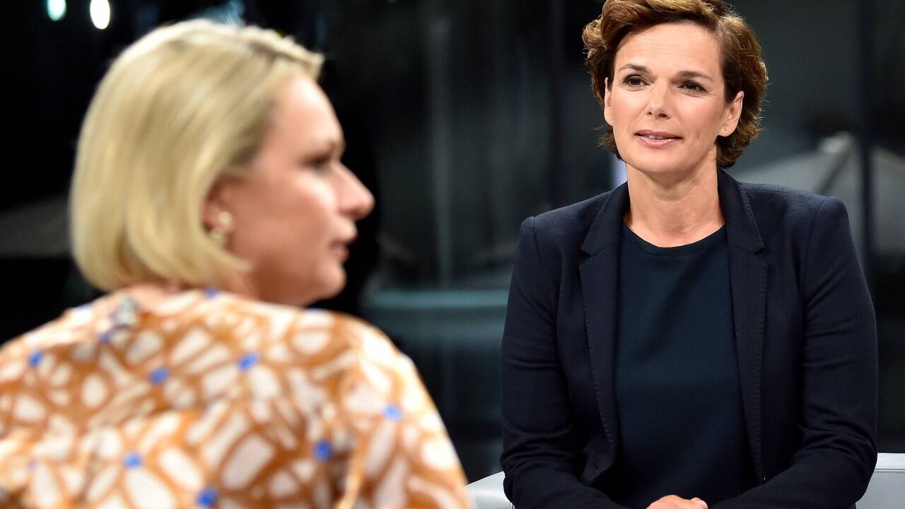 Lou Lorenz-Dittlbacher im Gespräch mit SPÖ-Chefin Pamela Rendi-Wagner. 